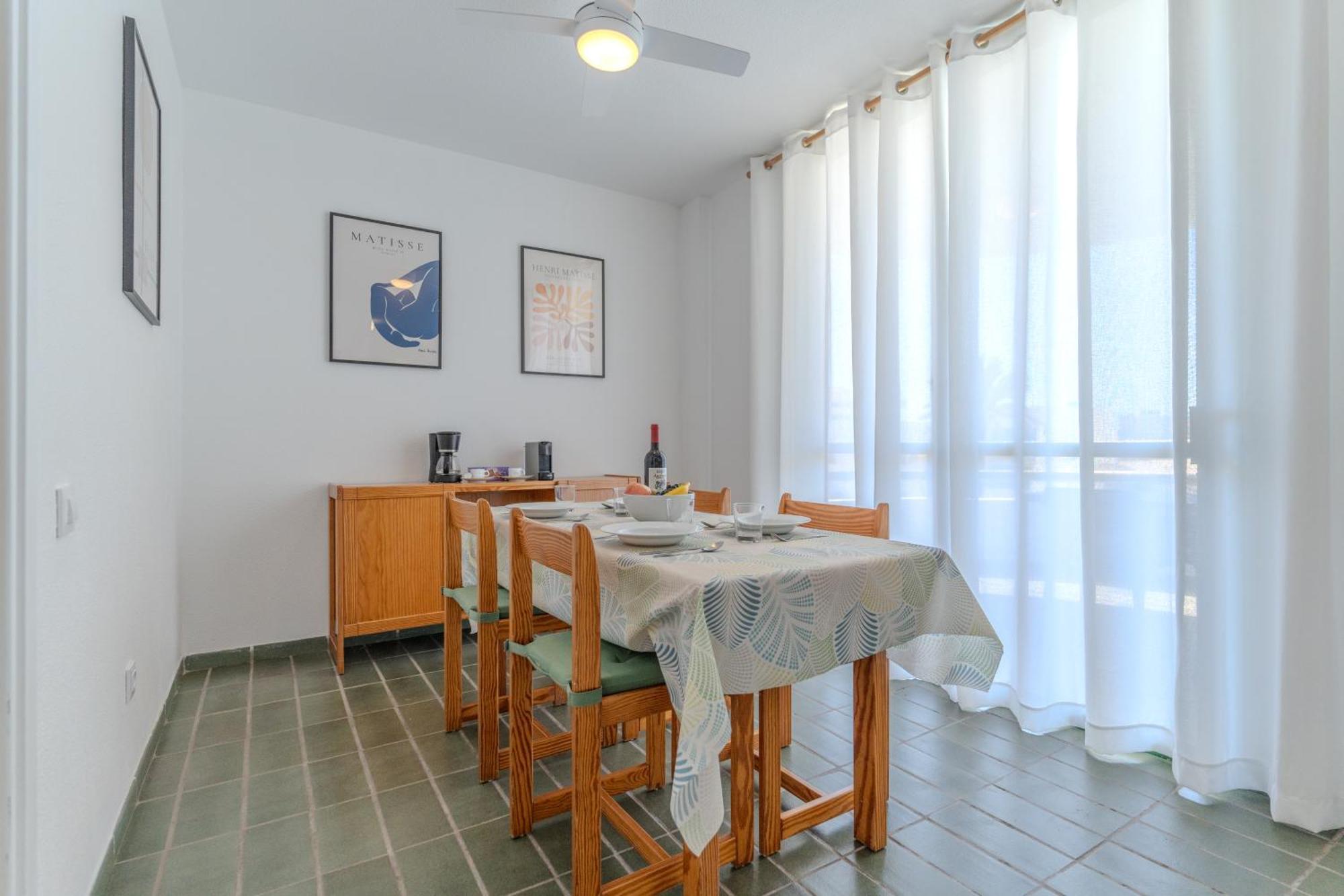 Go2Tenerife Apart Sira Family, Pool & Beach بلايا ذي لاس أميريكاس المظهر الخارجي الصورة